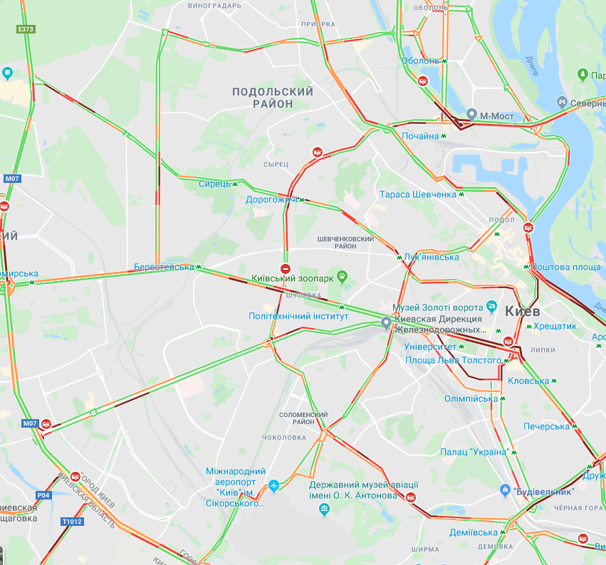 В Киеве образовались многочисленные пробки